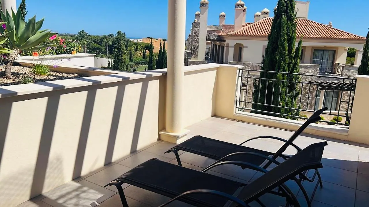 Vilamoura Pine Hills Luxury Apartment クアルテイラ