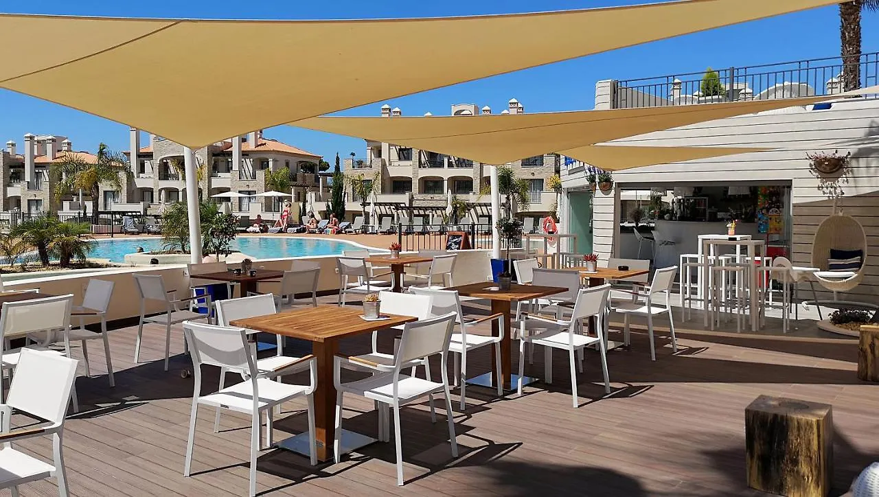 Vilamoura Pine Hills Luxury Apartment クアルテイラ